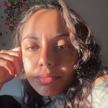 Babysitter O Milladoiro: Brenda