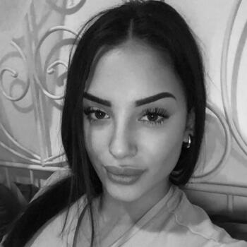 Babysitter a Modena: Hilary