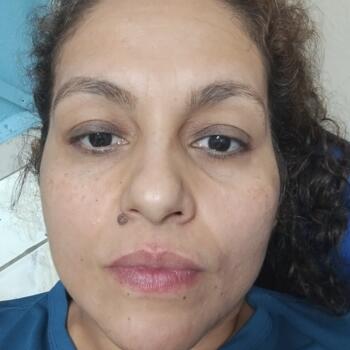 Babysitter Sorocaba: Monize