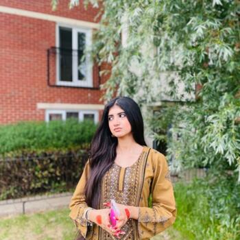 Babysitter in Birmingham: Umaima