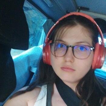 Babysitter in Châteaubriant: Amandine