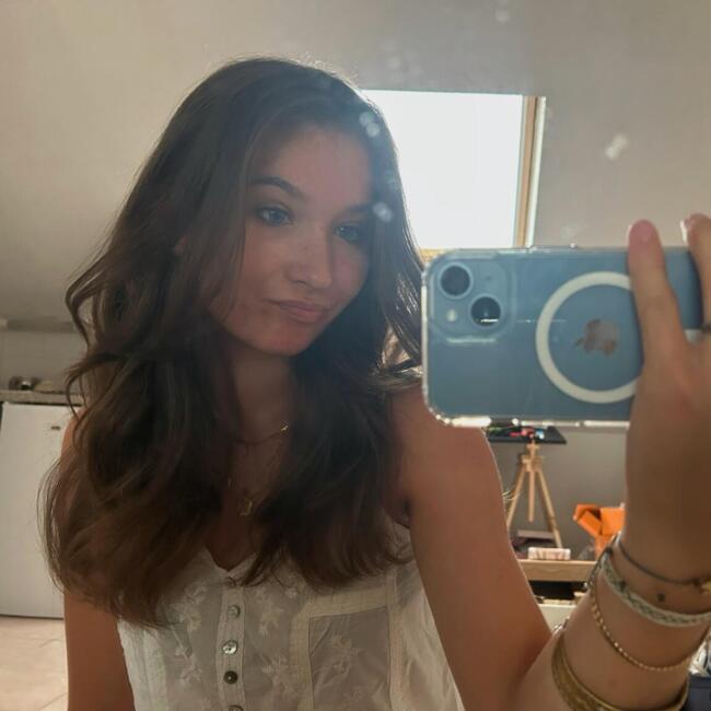 Babysitter in Sucé-sur-Erdre: Justine