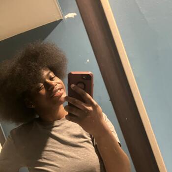 Babysitter in West Memphis: Deloris