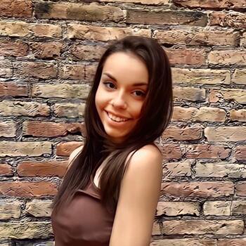 Babysitter in Cornellà de Llobregat: Maite