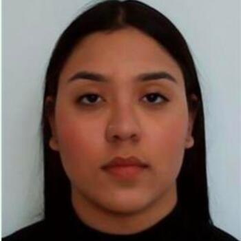 Babá em Colombo: Kauana