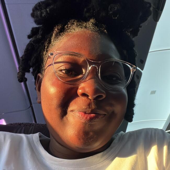 Babysitter in Abingdon: Xegourney