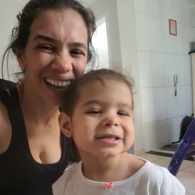 Emprego de babá em Belo Horizonte: Andrea