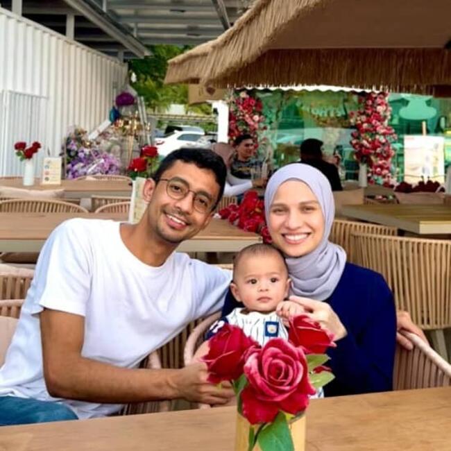 Babysitting job in Kuala Lumpur: Hussain