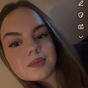 Babysitter in Grenoble: Lana