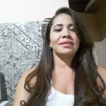 Babá em Montes Claros: Gisele