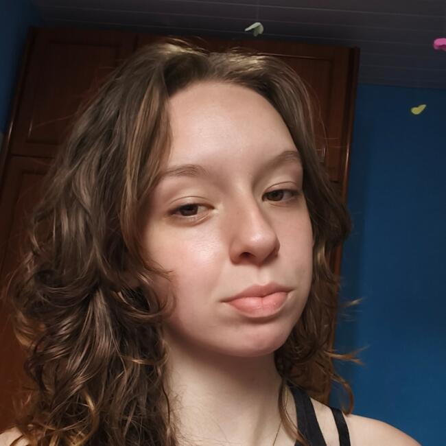 Babysitter in Foz do Iguaçu: Vitorya Maysa