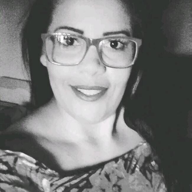 Babysitter in Campina Grande: Gislene