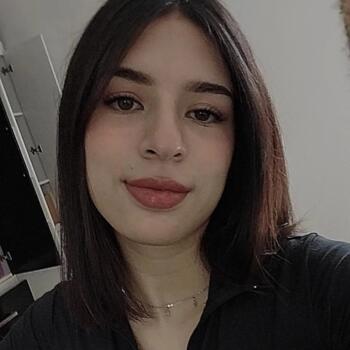 Niñera en Ciudad de San Juan: Sabrina