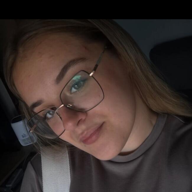 Babysitter in Niš: Jana