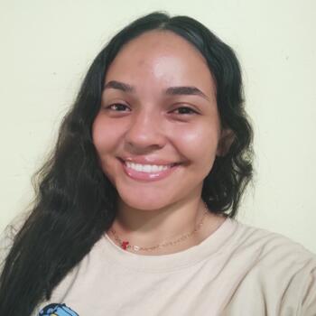 Babysitter in Teresina: Luana