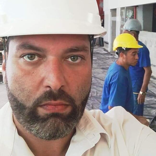 Babysitting job in Niterói: Fábio
