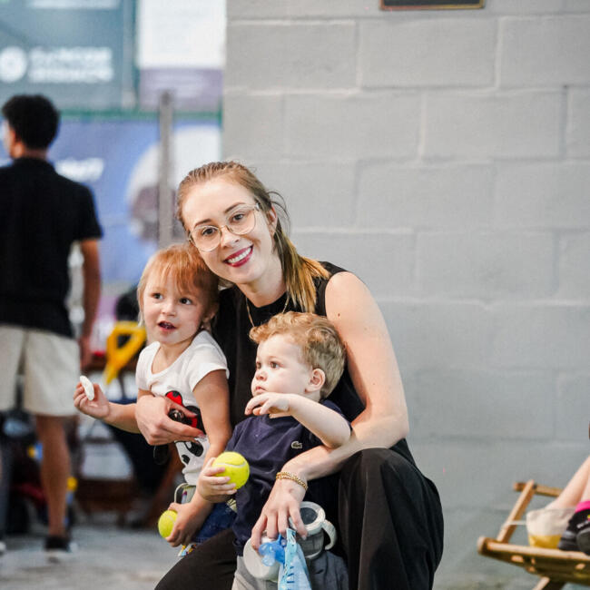 Emprego de babá em Francisco Beltrão: Elenir