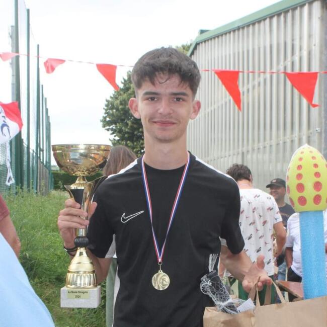 Babysitter in La Vraie-Croix: Teddy