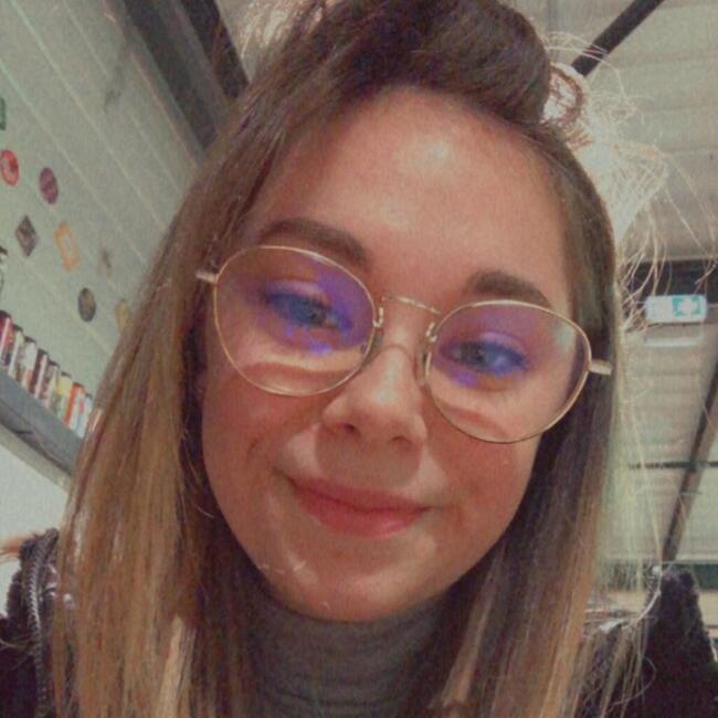 Babysitter in Les Ponts-de-Cé: Wendy