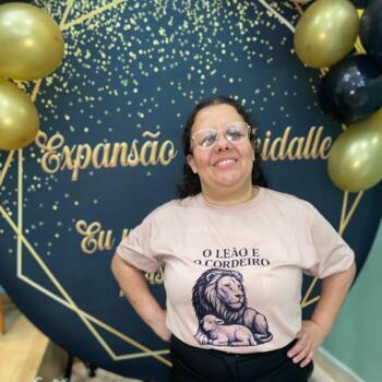 Babysitter Osasco: Zenilda