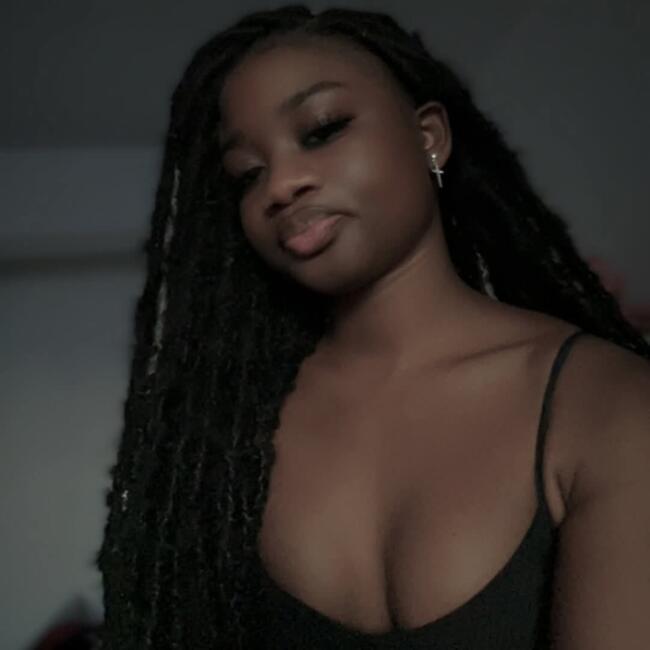 Babysitter in Suresnes: ALEXA