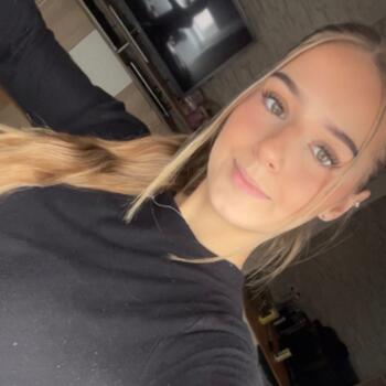 Babysitter in Würselen: Xenia