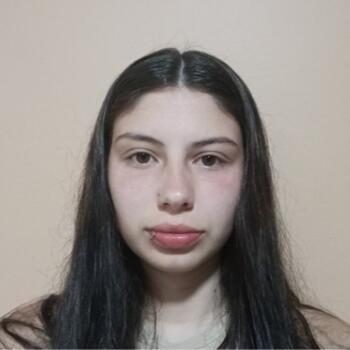 Niñera en Necochea: Camila
