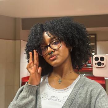 Babysitter Houston: Jasmine