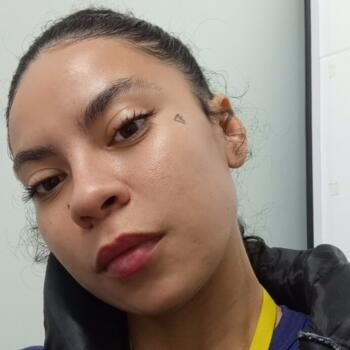 Babá em Itajaí: Sthefe