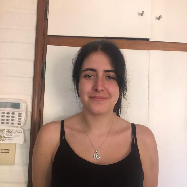 Babysitter in Montevideo: Constanza
