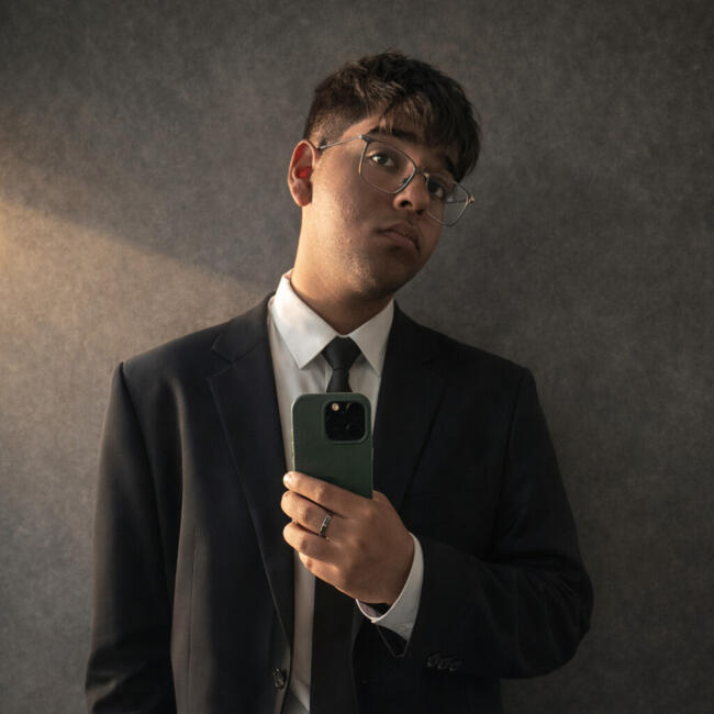 कोलकाता में बेबीसिटर: Tanay