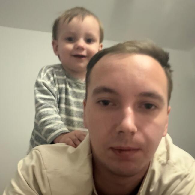 Babysitting job in Berlin: Dmytro