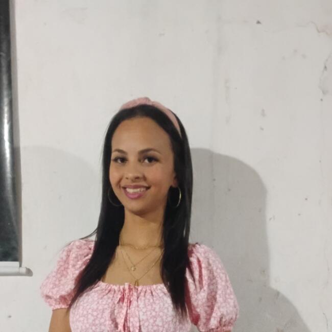 Babá em Franca: Fernanda