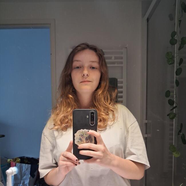 Babysitter in Rennes: Mary
