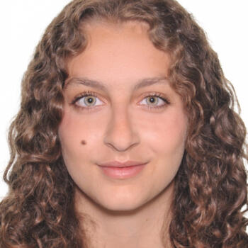 Babysitter a Aosta: Greta