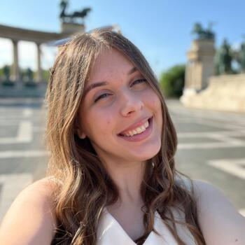 Bebisiterka u Beograd: Violeta