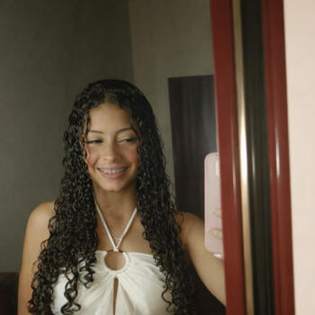 Babysitter in São João del Rei: Any Beatriz