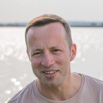 Gyermekfelügyelet: Balatonfűzfő: gyermekfelügyelet Robert