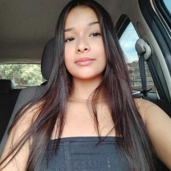 Babysitter in Belém: Marcela