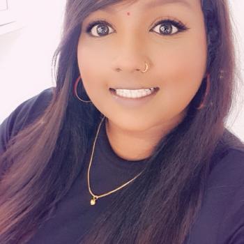 Babysitting job in Singapore: babysitting job Lakshimi