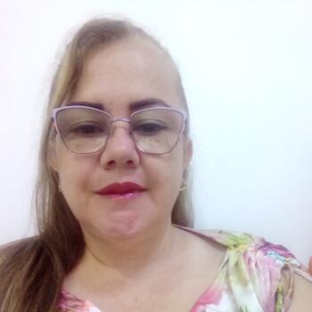 Babysitter στην περιοχή Ιταγουί: Claudia