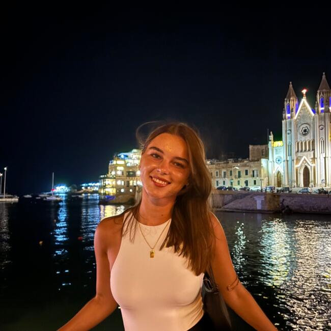 Babysitter in Sanem: Mattea