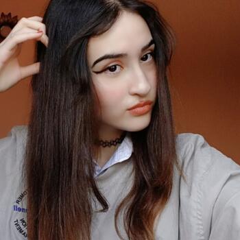 Babysitter in Estación Colina: Dafne