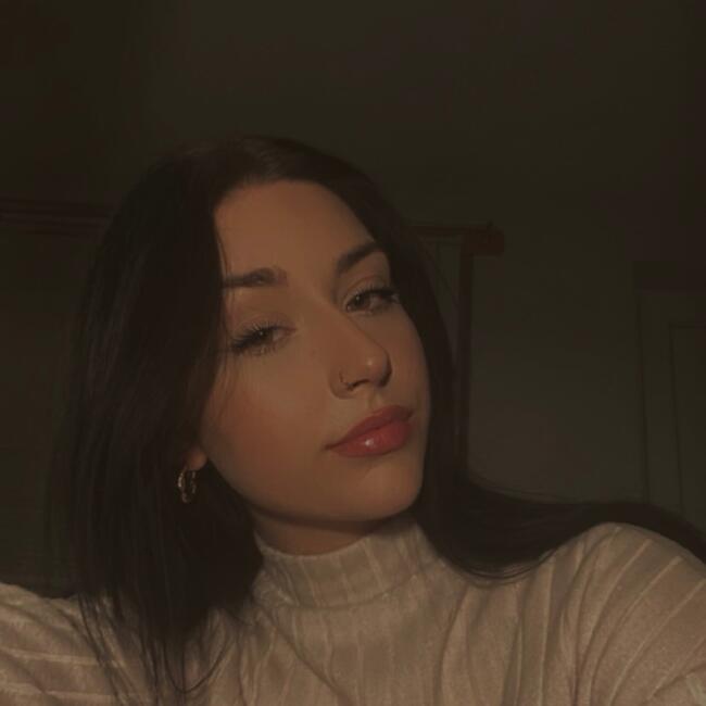 Dadilja u Satnica: Dora