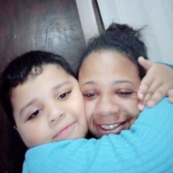 Emprego de babá em Rio Grande: emprego de babá Jessica