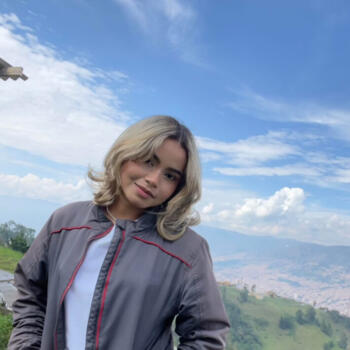 Babysitter in Medellín: Daisy
