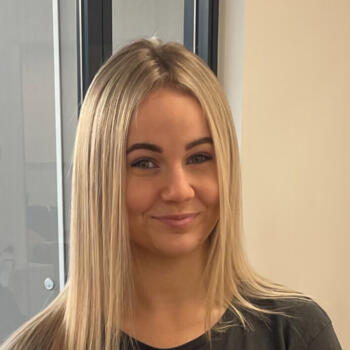 Babysitter Gold Coast: Isla