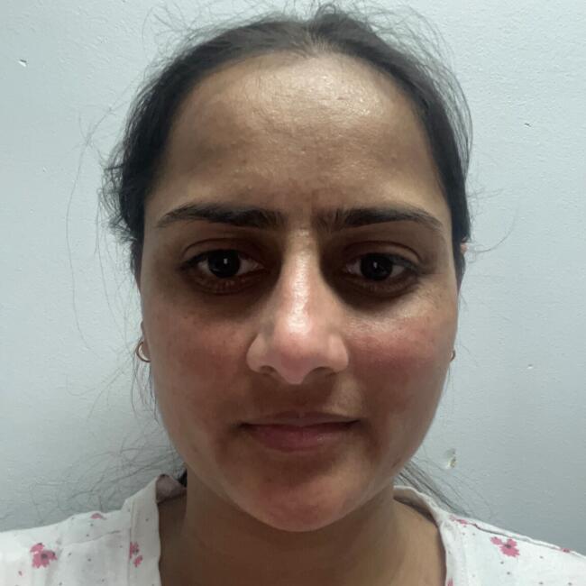 Babysitter in Surrey: Sharandeep