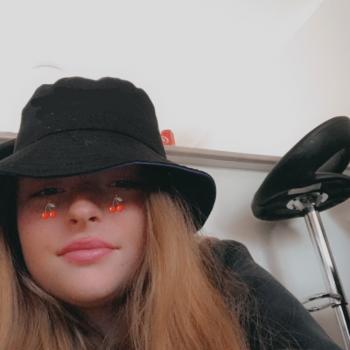 Babysitter in Brisbane: Shyann