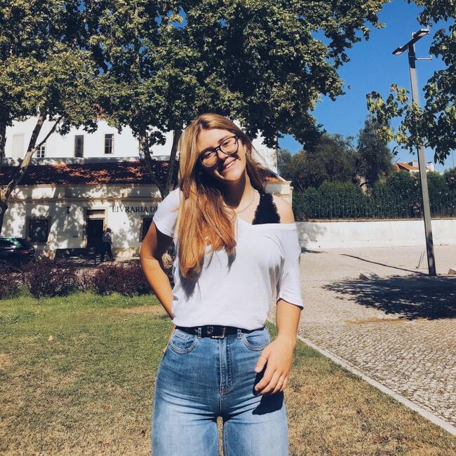 Babysitter in Santarém: Catarina